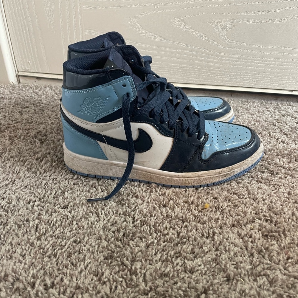 University blue Jordan 1. Gently used and in excellent condition!